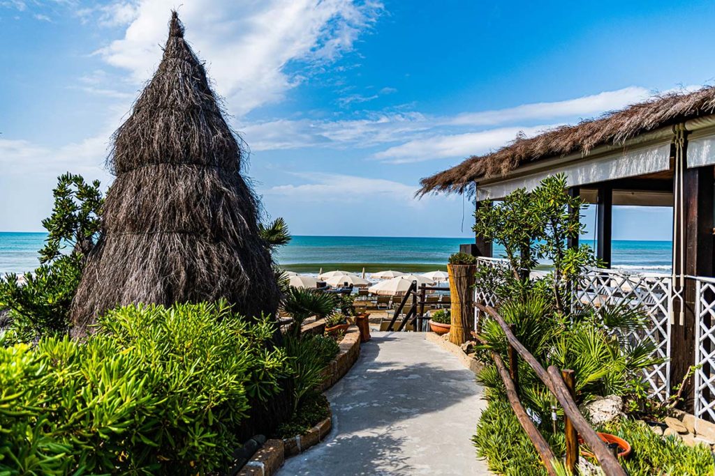 spiaggia le cannucce castiglione della pescaia